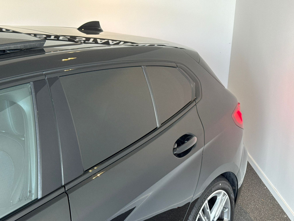BMW 1 Serie 118i high executive m-sport