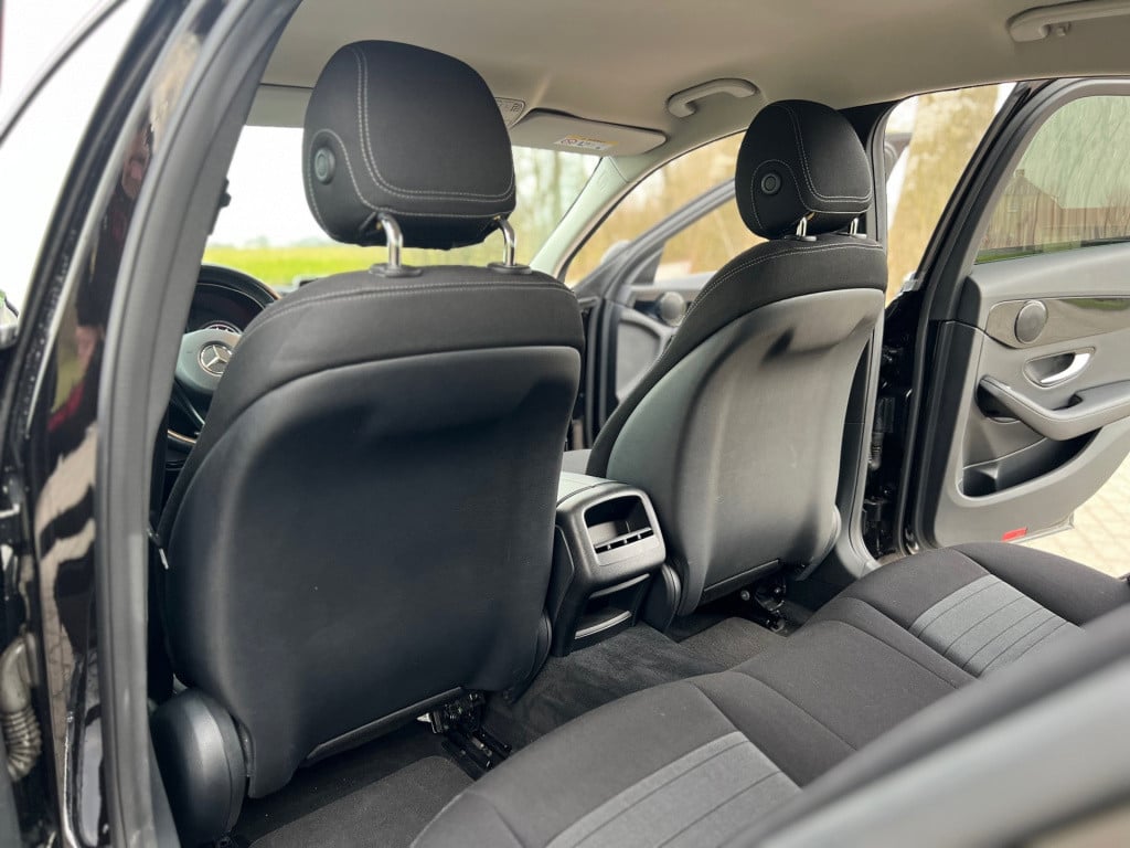 Mercedes-Benz C-Klasse 180 lease edition