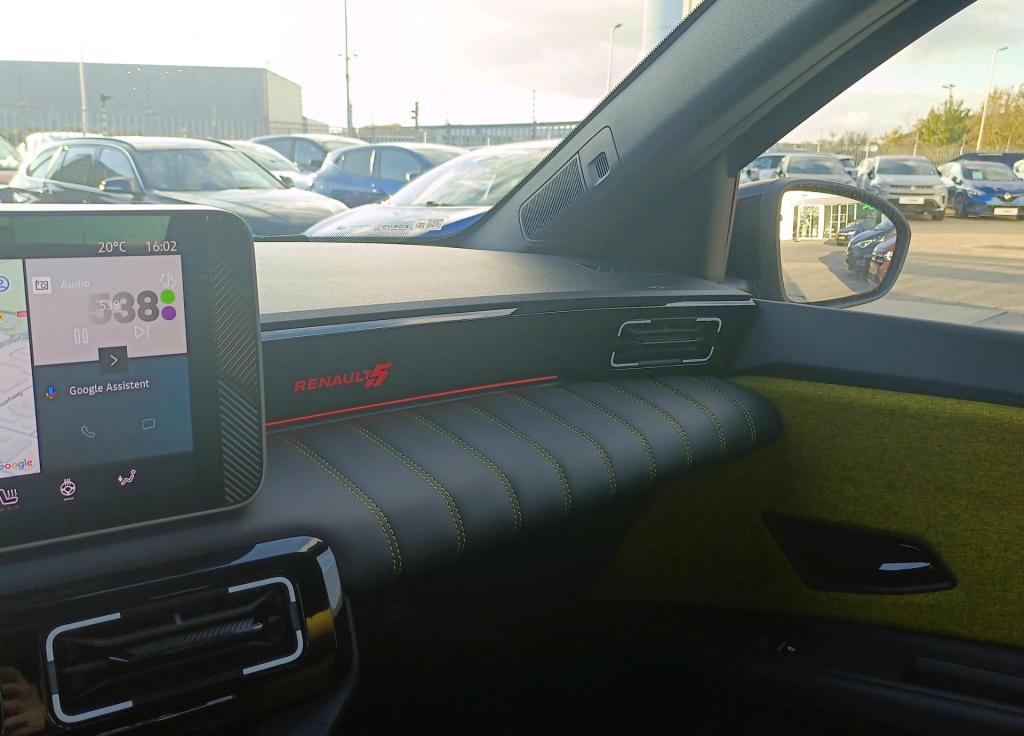 Renault 5 comfort range iconic cinq 52 kwh - pack safety & advanced driving