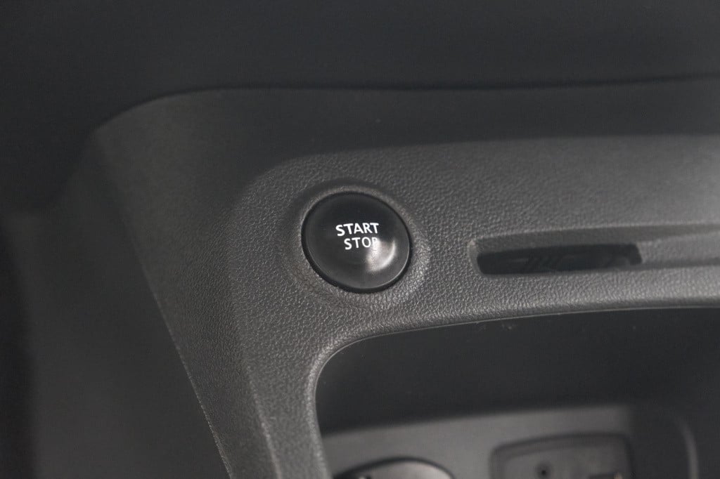 Renault Captur tce 90 dynamique | parkeersensoren | navigatie | climate con