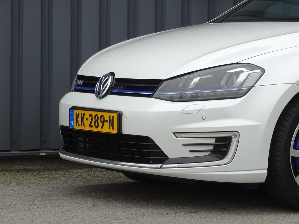Volkswagen Golf 1.4 tsi gte | led | navi | bluetooth
