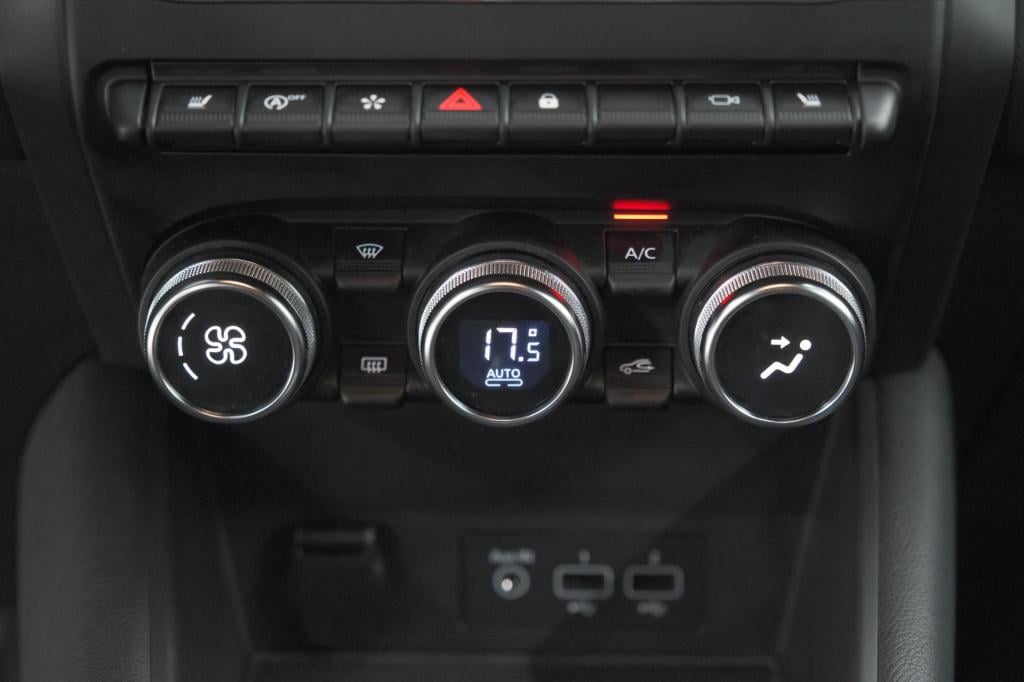 Renault Captur 1.3 mild hybrid 160 rive gauche | trekhaak | 360 camera | 9.