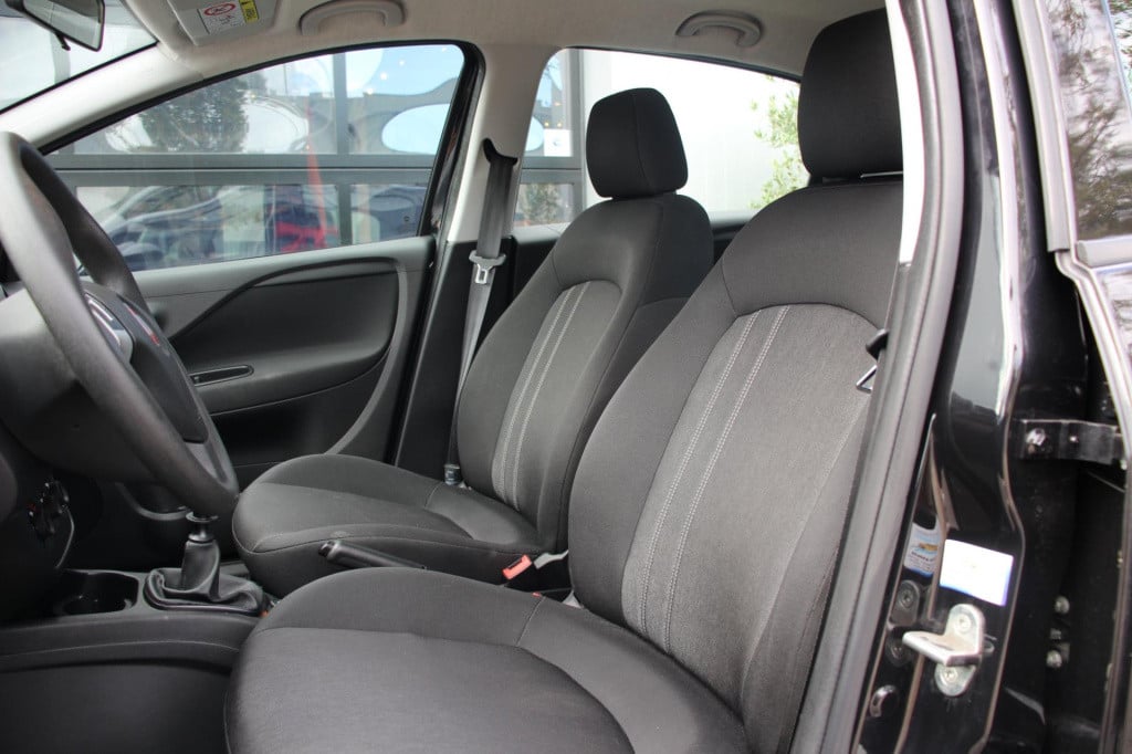 Fiat Punto evo 1.2 lounge - elek pakket - airco - 5drs - nap - dealer oh!
