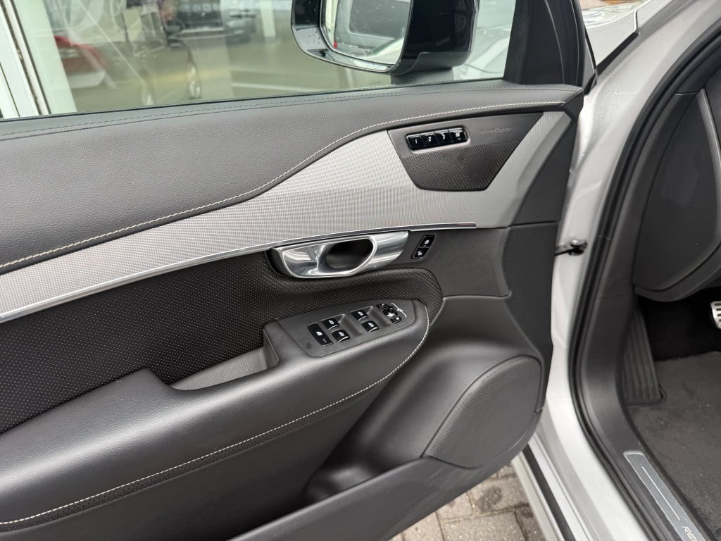 Volvo XC90 t8 390pk recharge r-design| panodak| adap.cruise| trekhaak| 360c