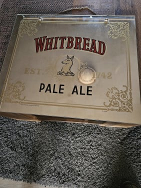 Prachtige jaren 50 whitbread spiegel Pale Ale met ketting....