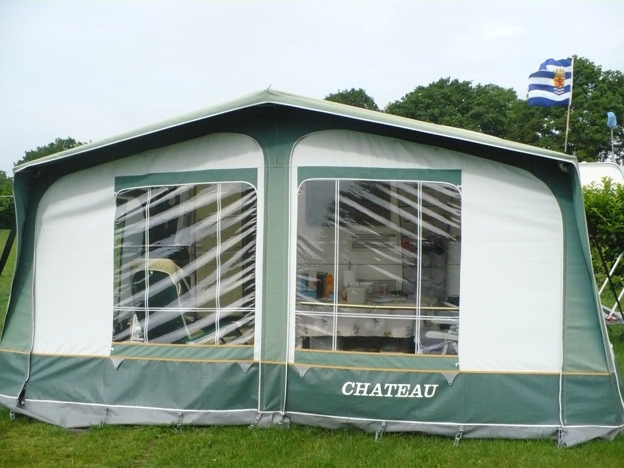 Chateau caravan Calista 390 bj 2003