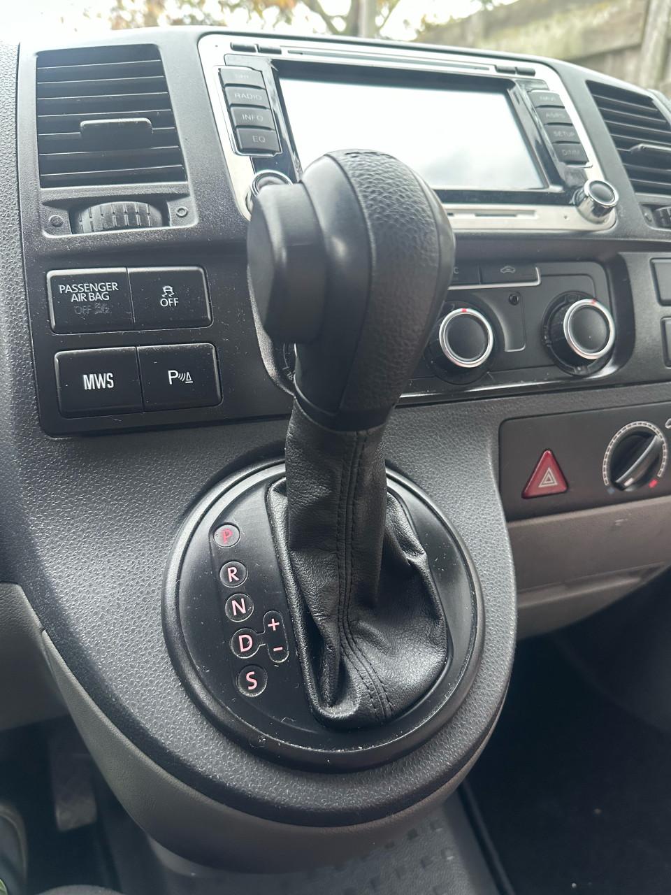 Volkswagen KOMBI/CAMPER T5 California North Sea  (bj