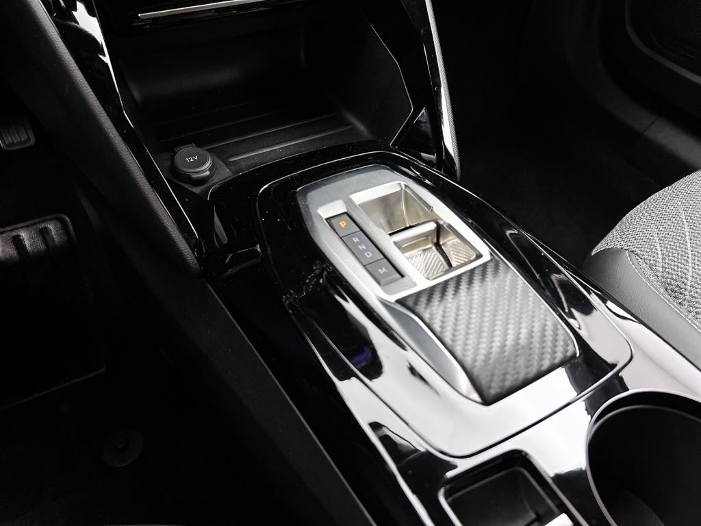 Peugeot 2008 hybrid 145 pk automaat allure | adaptive cruise | keyless entr