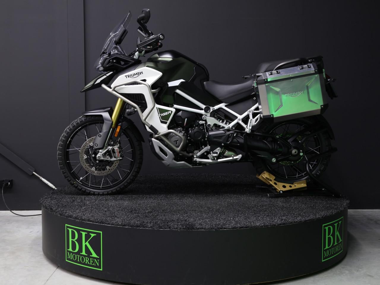 TIGER 1200 RALLY EXPLORER