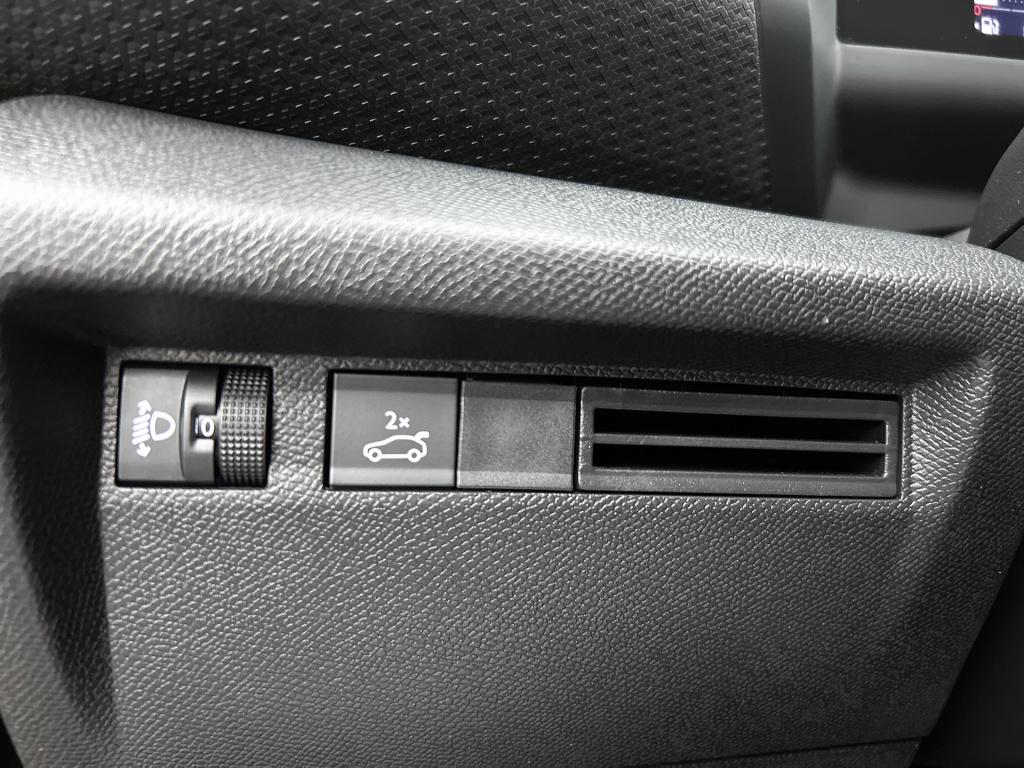 Citroen C4 X hybrid 145pk automaat max | rijklaar | adaptieve cc | comf sea