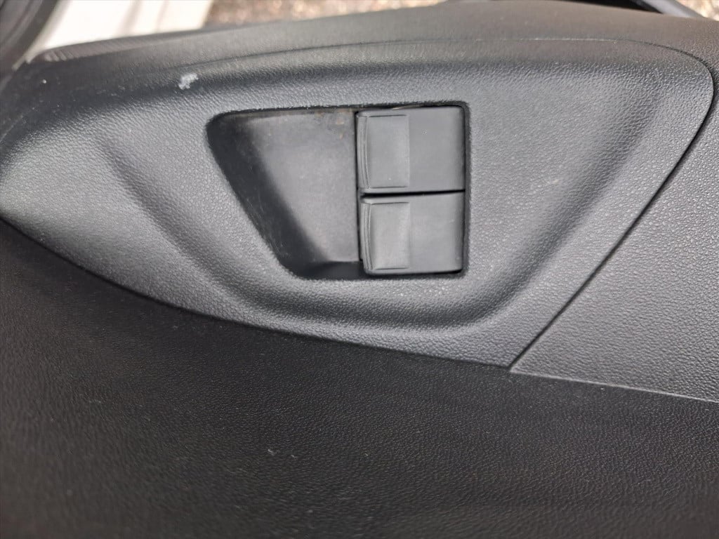 Peugeot 108 1.0 e-vti 68pk 5d envy airco | bluetooth bellen & muziekstreami