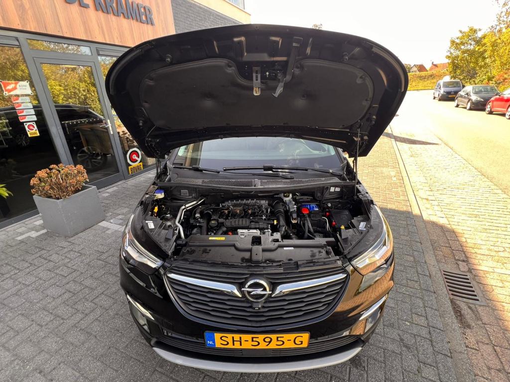 Opel Grandland X 1.2 turbo innovation