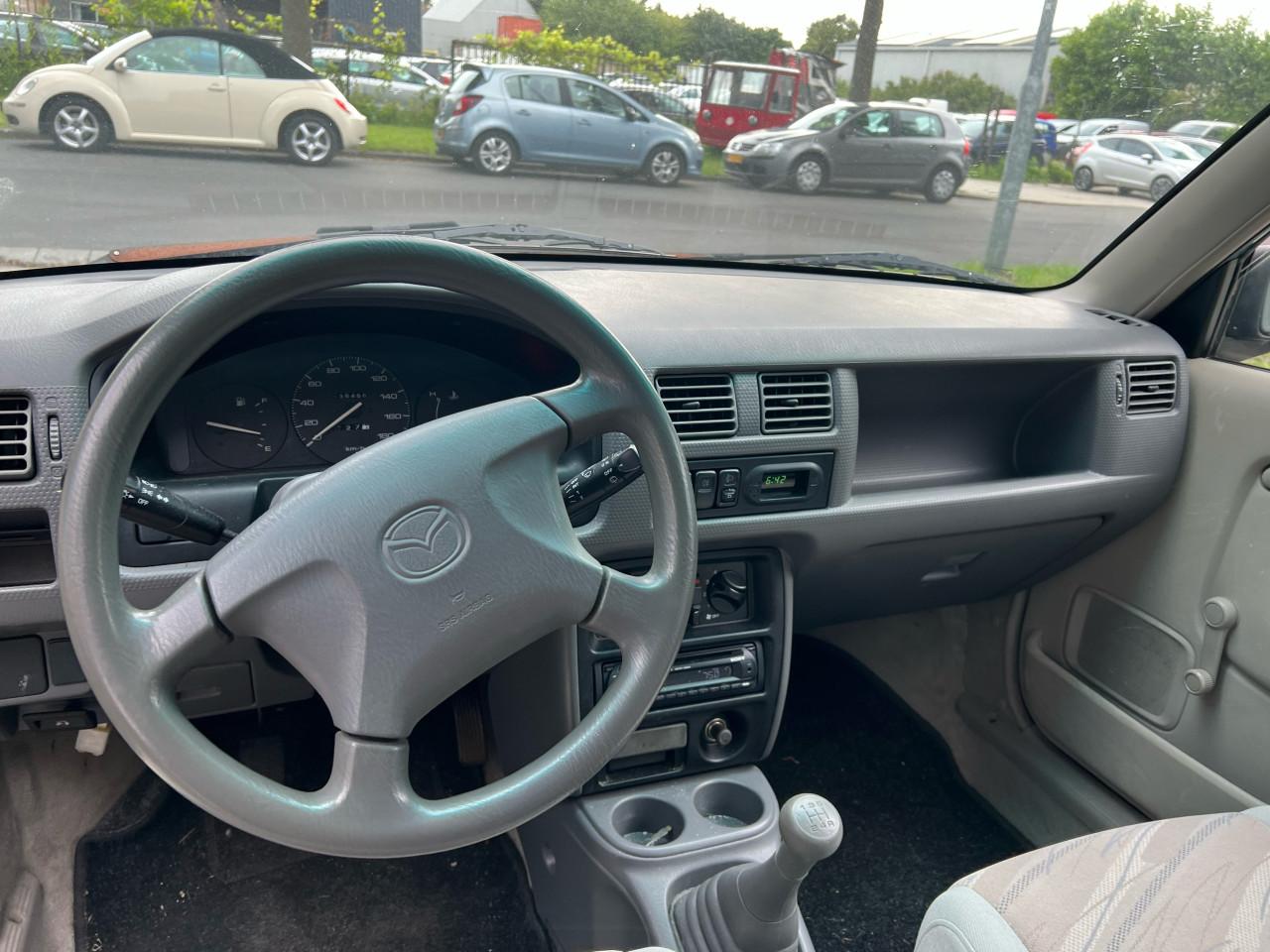 Mazda Demio 1.3LX 136.466KM 1e Eigenaar