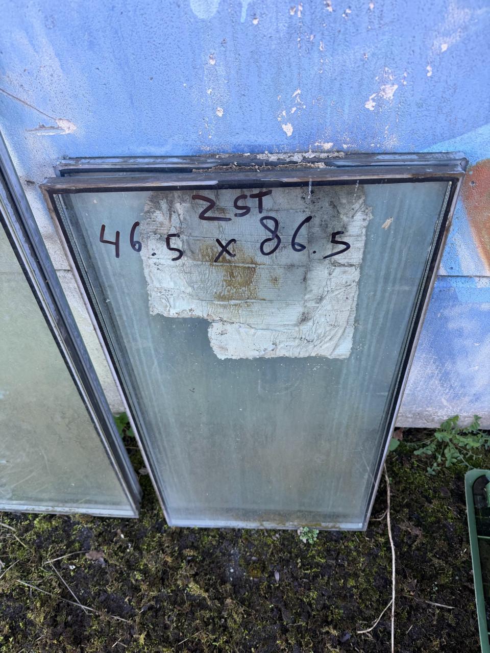 Gratis dubbel glas. Niet lek wel vies.