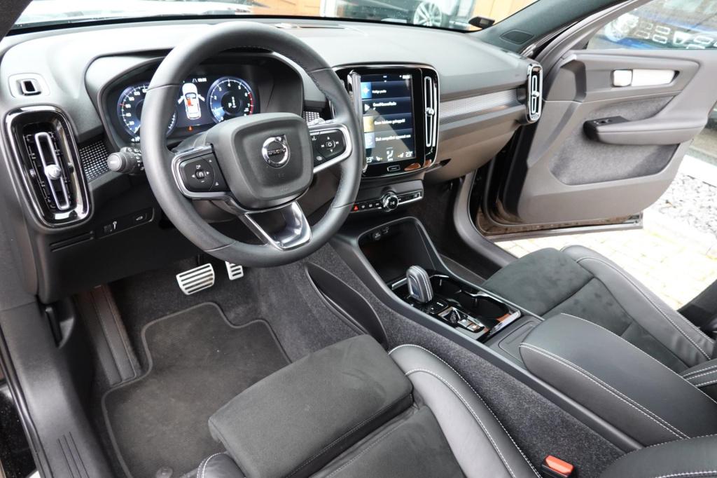 Volvo XC40 1.5 t3 r design 163pk