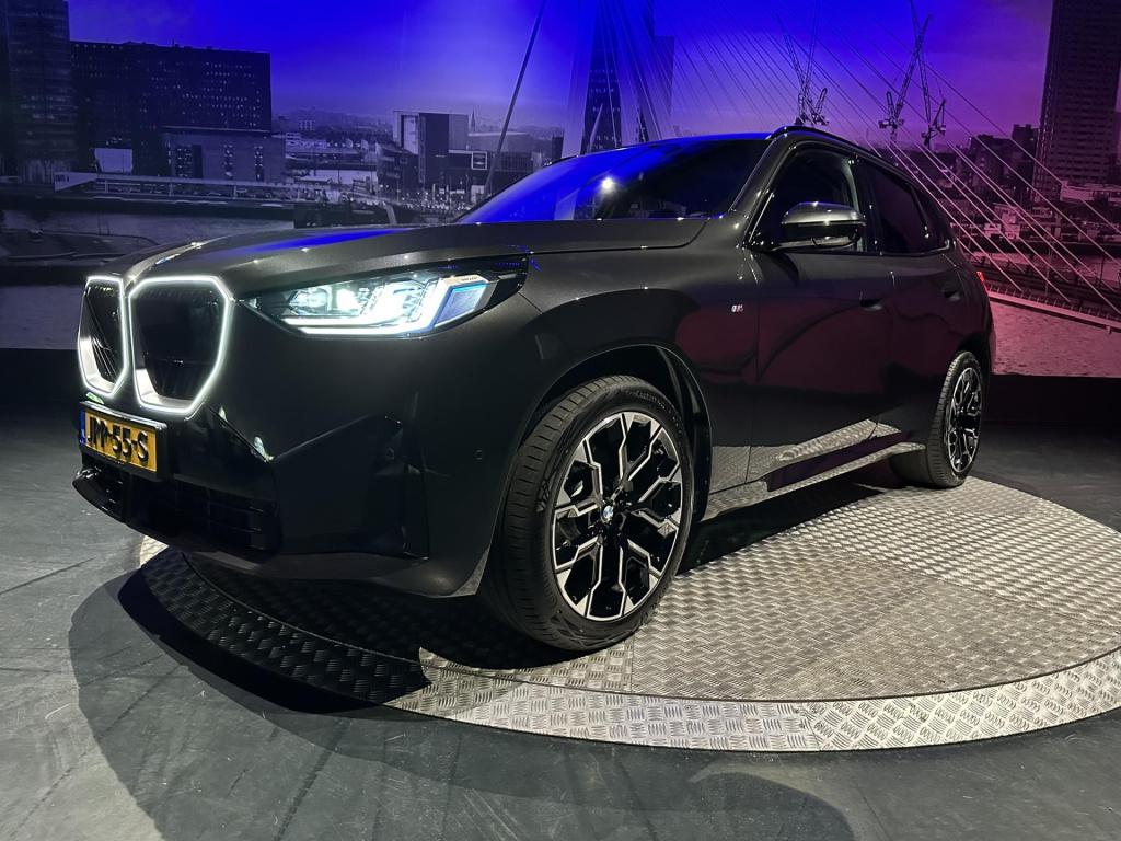 BMW X3 20 xdrive *pano*surroundview*parkass*driveass*leder*memory*