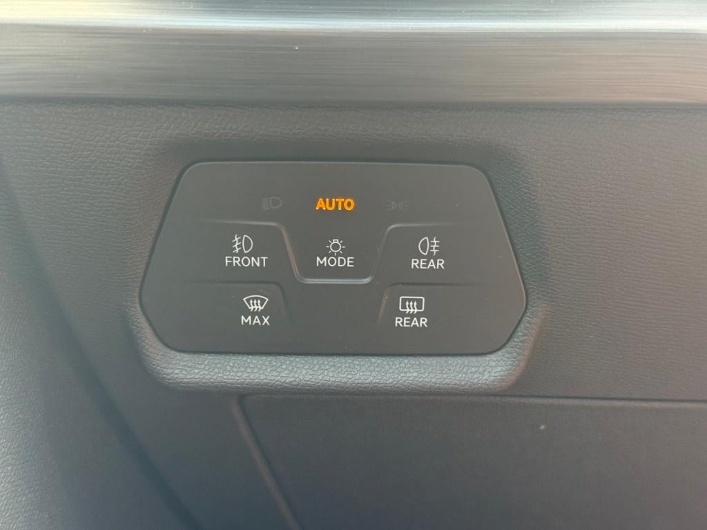 Cupra Leon Sportstourer 1.4 e-hybrid vz adrenaline