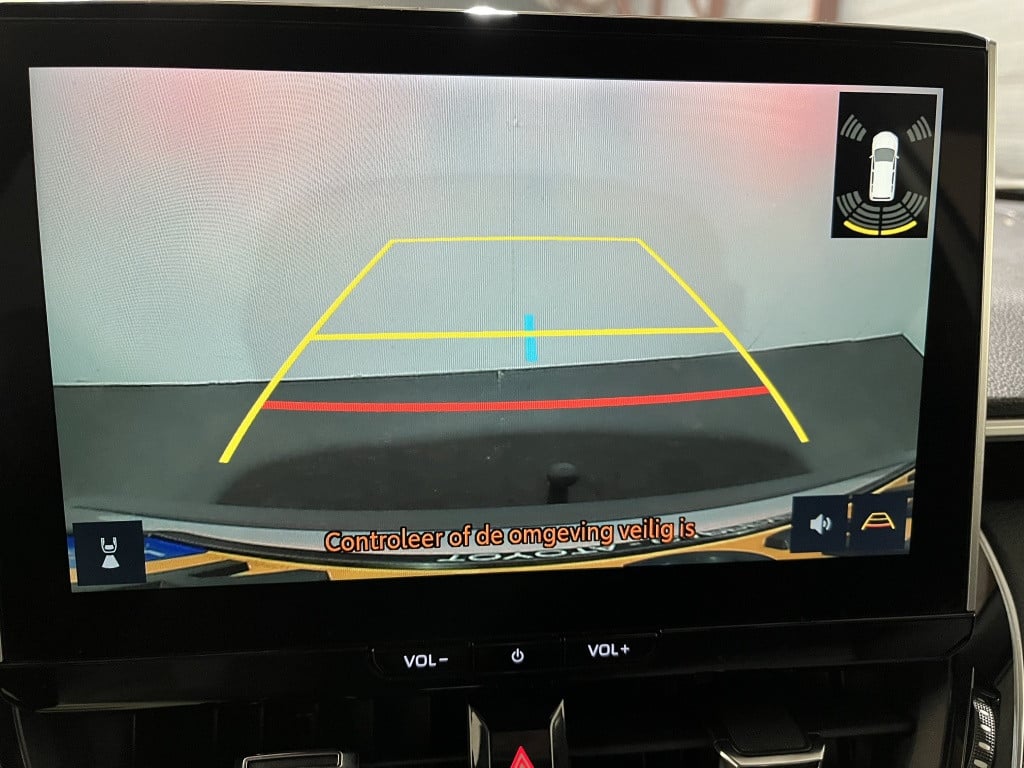 Toyota Corolla Cross 2.0 hp hybrid frist edition | bms | keyless | navi | t