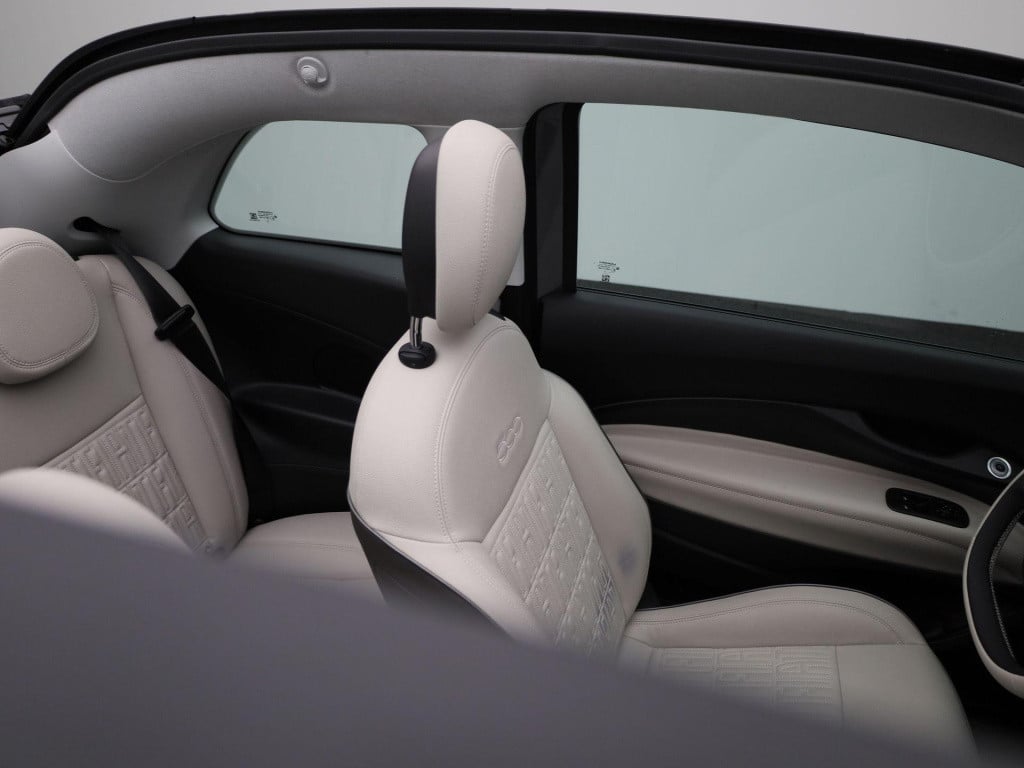 Fiat 500e c la prima 42 kwh