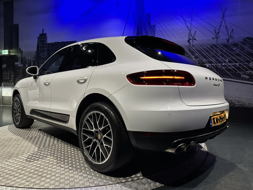 Porsche Macan 3.0 s *luchtvering*sportchrono*stoelventilatie