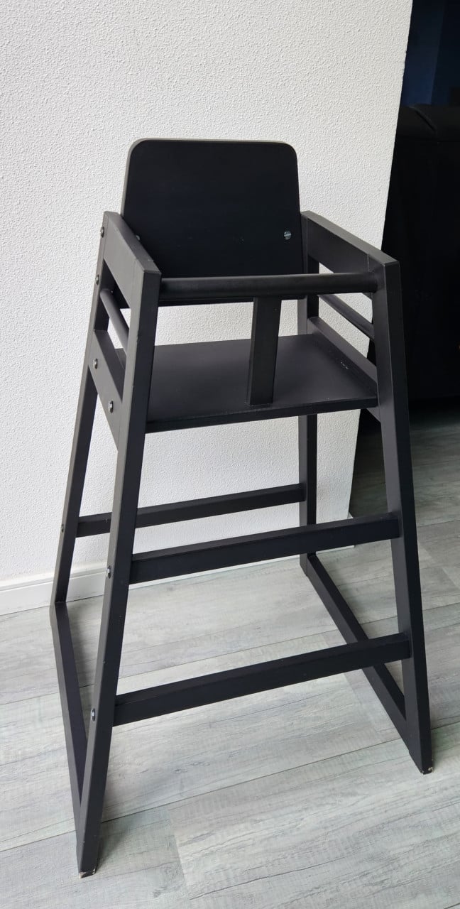 Kinderstoel mat zwart