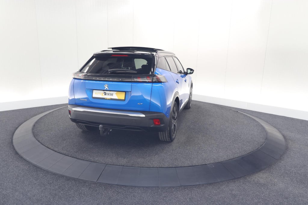 Peugeot E-2008 ev gt 50 kwh | 3 fase | trekhaak | panoramadak | adaptieve c