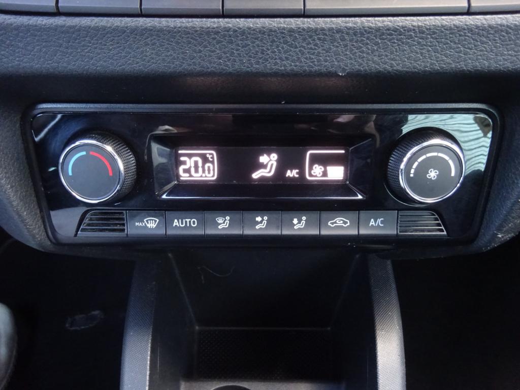 Skoda Fabia combi 1.0 tsi drive 1e eigenaar / climate / navi / cruise / par