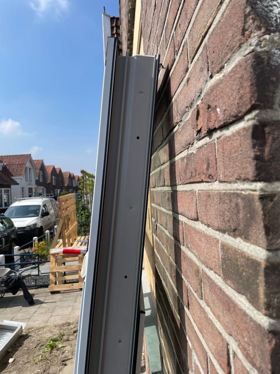 Kunststof kozijn triple glas draai kipe raam