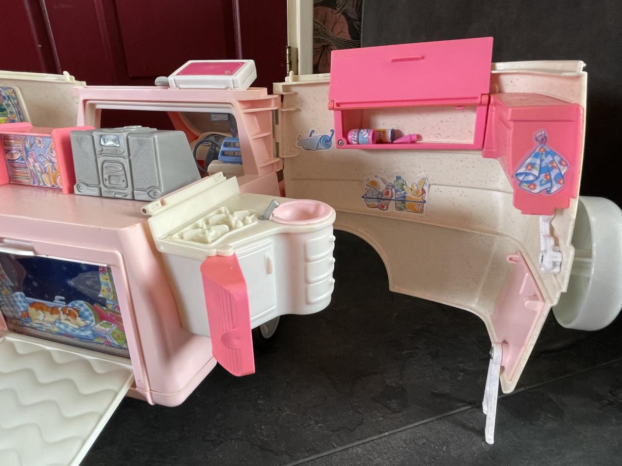 Barbie camper