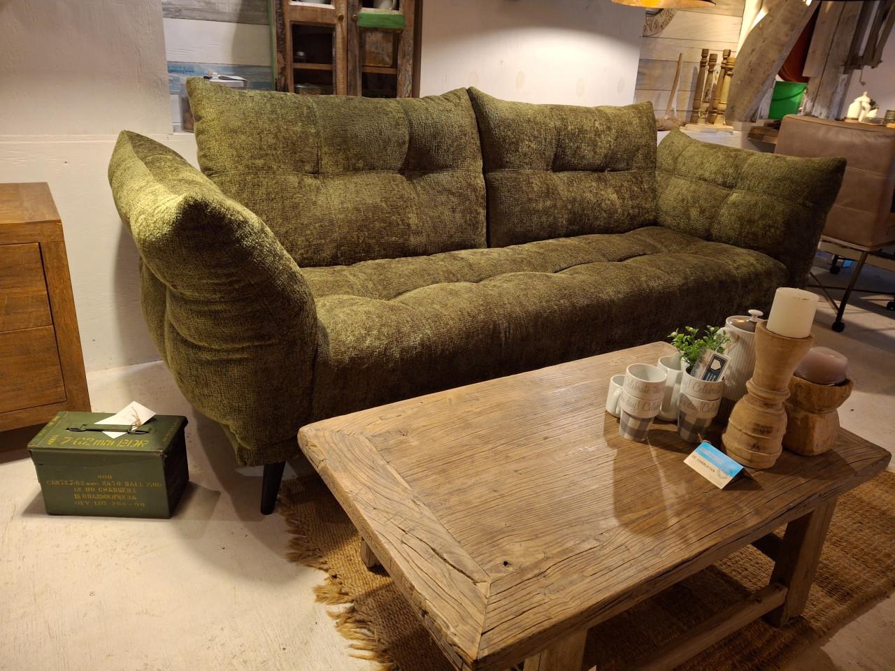 3 ZIT BANK IN DE UITVERKOOP