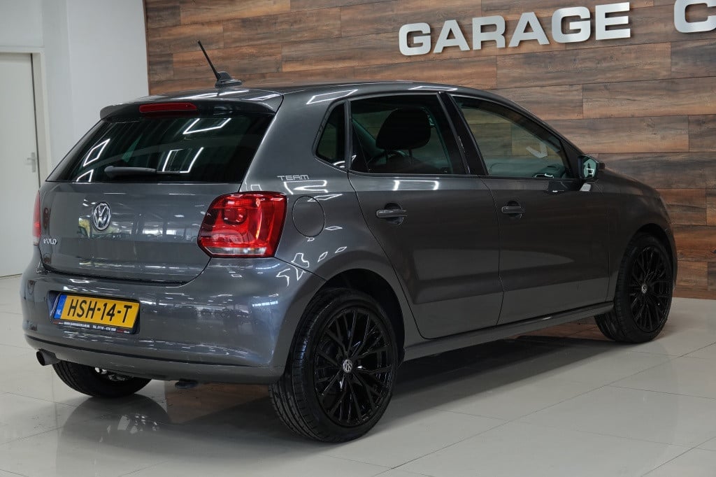 Volkswagen Polo 1.4-16v highline | carplay | cruise | xenon | pdc |