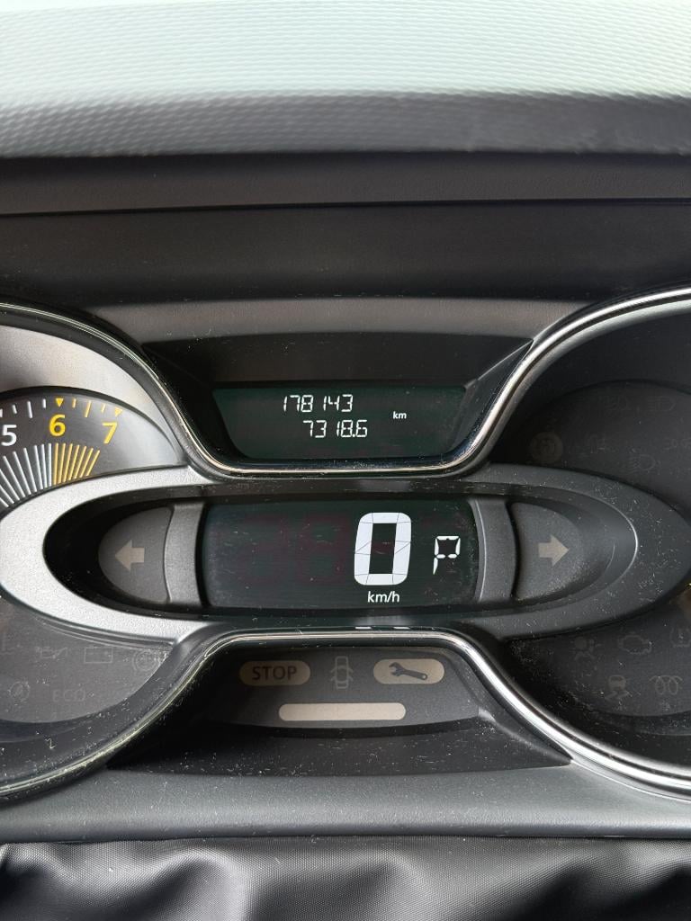 Renault Captur 1.2 tce dynamique - automaat - nieuwe distributie