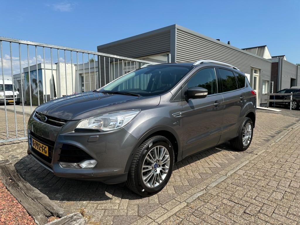 Ford Kuga 1.6 titanium trekhaak pdc stoelverwarming