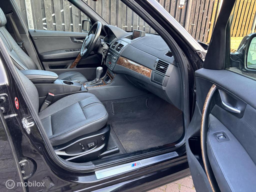 BMW X3 xdrive25i high executive