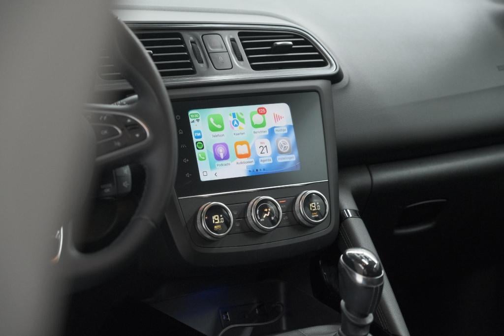 Renault Kadjar 1.3 tce 140 zen | trekhaak | apple carplay | navigatie | par