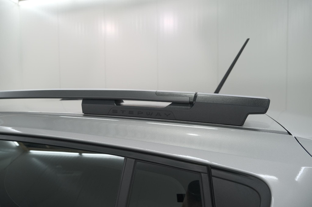 Dacia Sandero Stepway tce 90 expression | camera | dodehoekdetectie | navig
