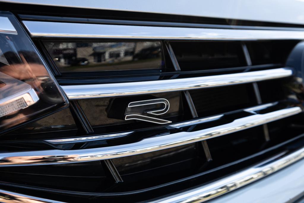 Volkswagen Tiguan 1.4 tsi ehybrid 2x r-line business+ ✅pano✅matrix✅acc✅cam