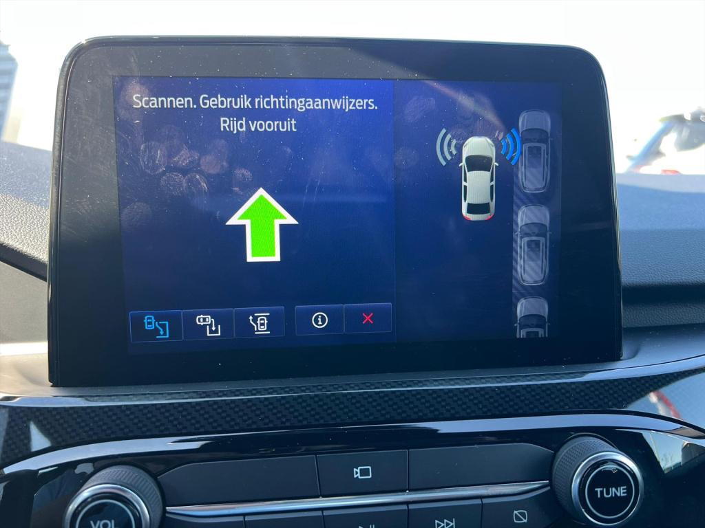 Ford Kuga 2.5 phev e-cvt 225pk st-line x , trekhaak , winterpack , adaptive