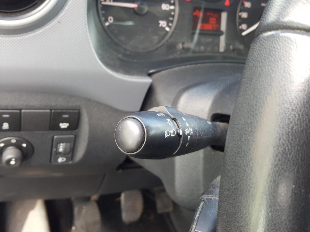 Peugeot Partner navteq gb 120 l1 1.6 e-hdi 16v 90pk 2-zits navigatie | acht