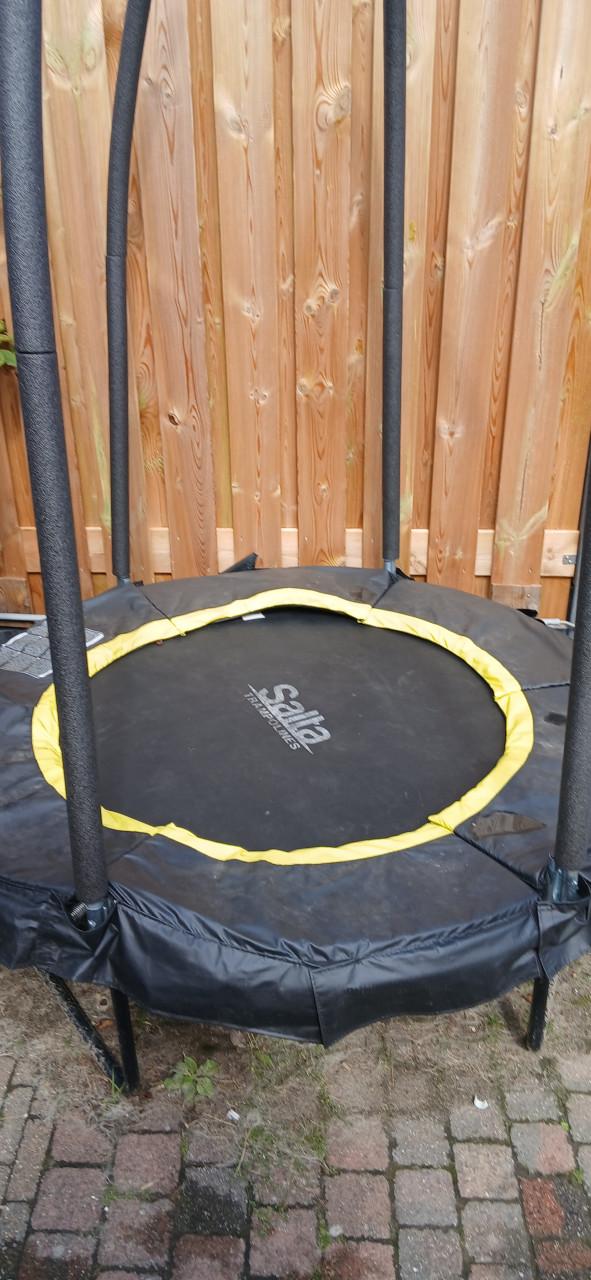 Trampoline