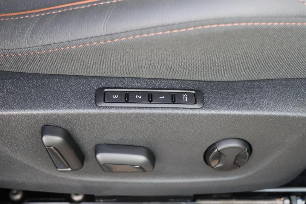 Skoda Enyaq Iv 80 limited edition plus 204pk