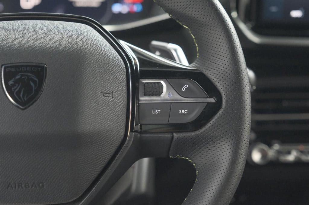 Peugeot 2008 puretech 130 eat8 gt | 360 camera | adaptieve cruise control |