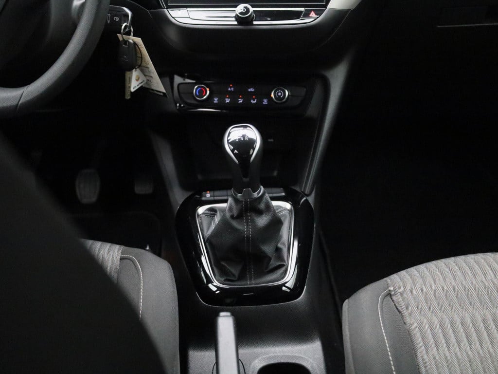 Opel Corsa 1.2 edition | airco | navigatie |  apple carplay/android auto