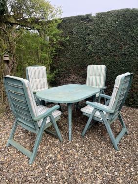 ## Kettler tuinset compleet met mooie kussens ##