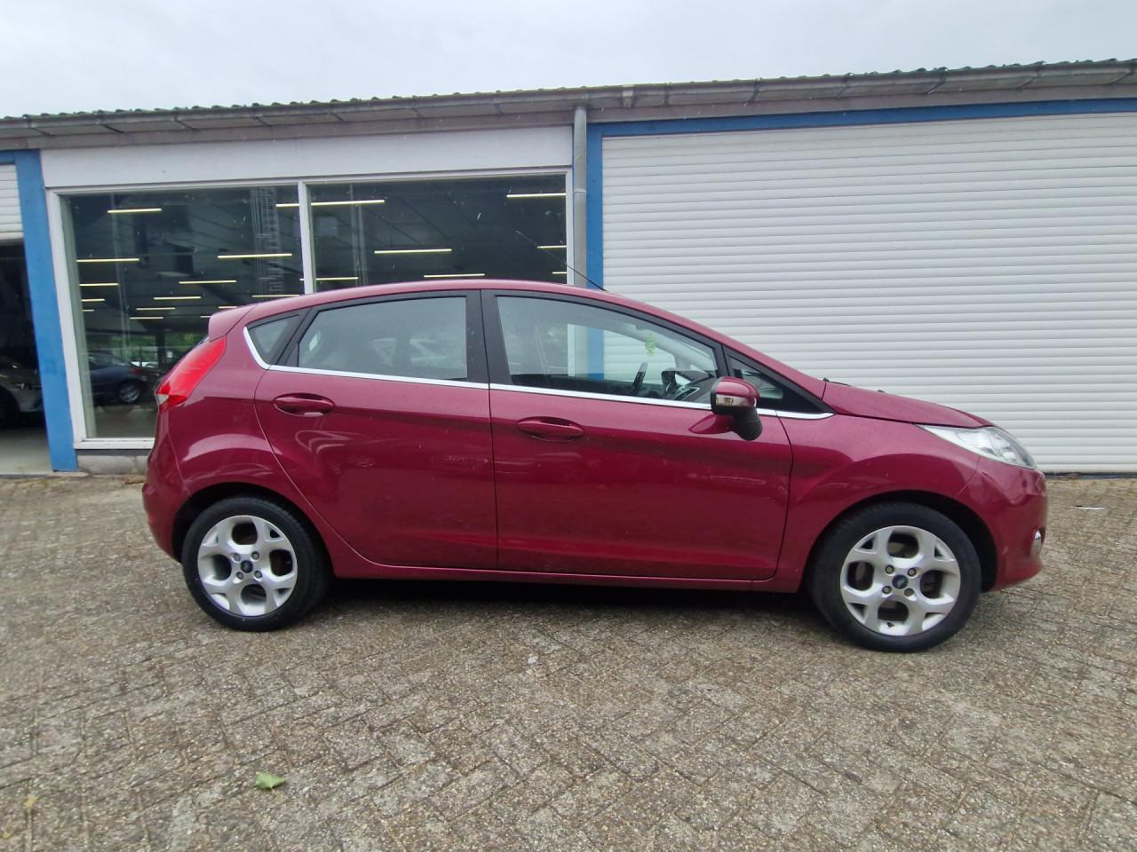 Ford Fiesta 1.6 Ghia