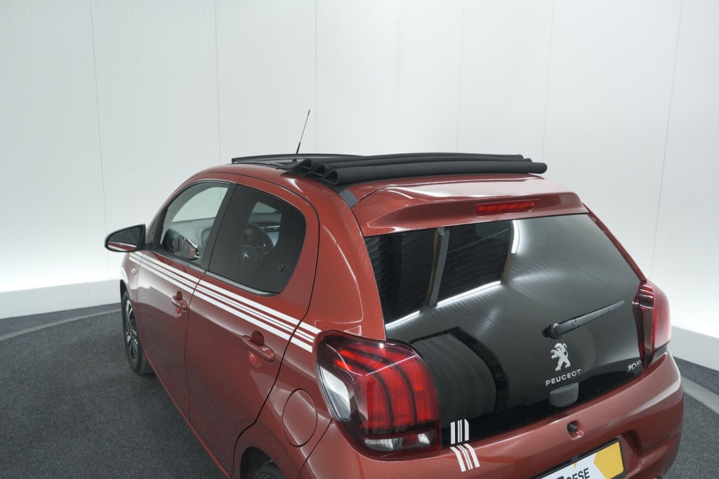 Peugeot 108 1.0 e-vti allure top! | elektrisch vouwdak | trekhaak | camera 