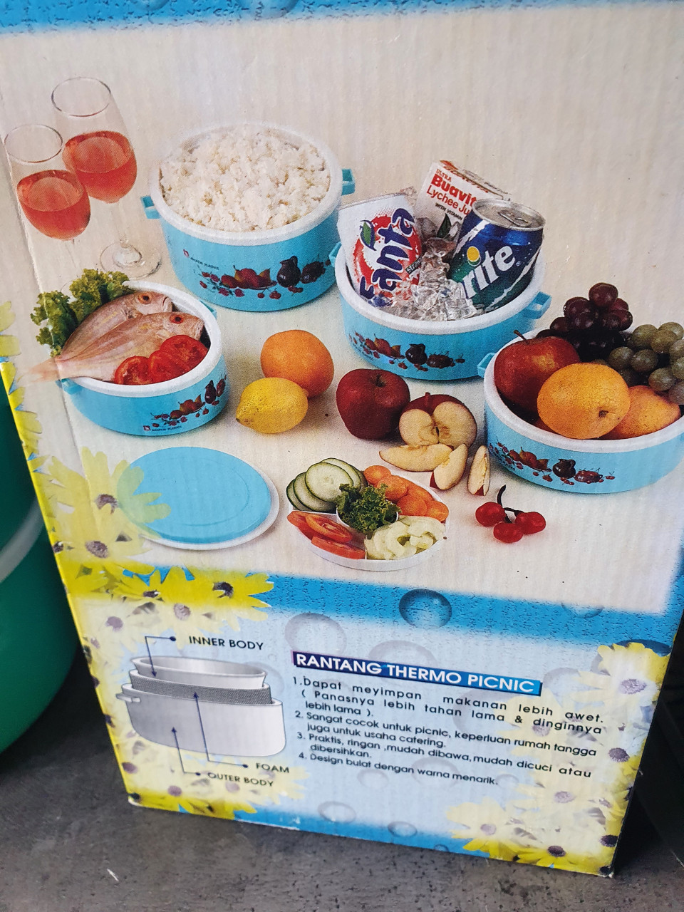 Nieuwe stapelbare thermische lunchbox / broodtrommel 3 delig....