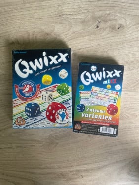NIEUW spel Qwixx met uitbreiding