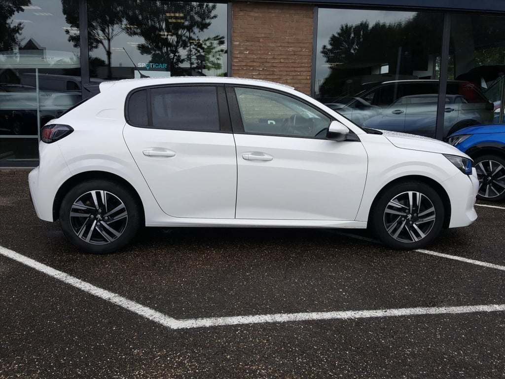 Peugeot 208 1.2 puretech 100pk allure navigatie | apple carplay & android a