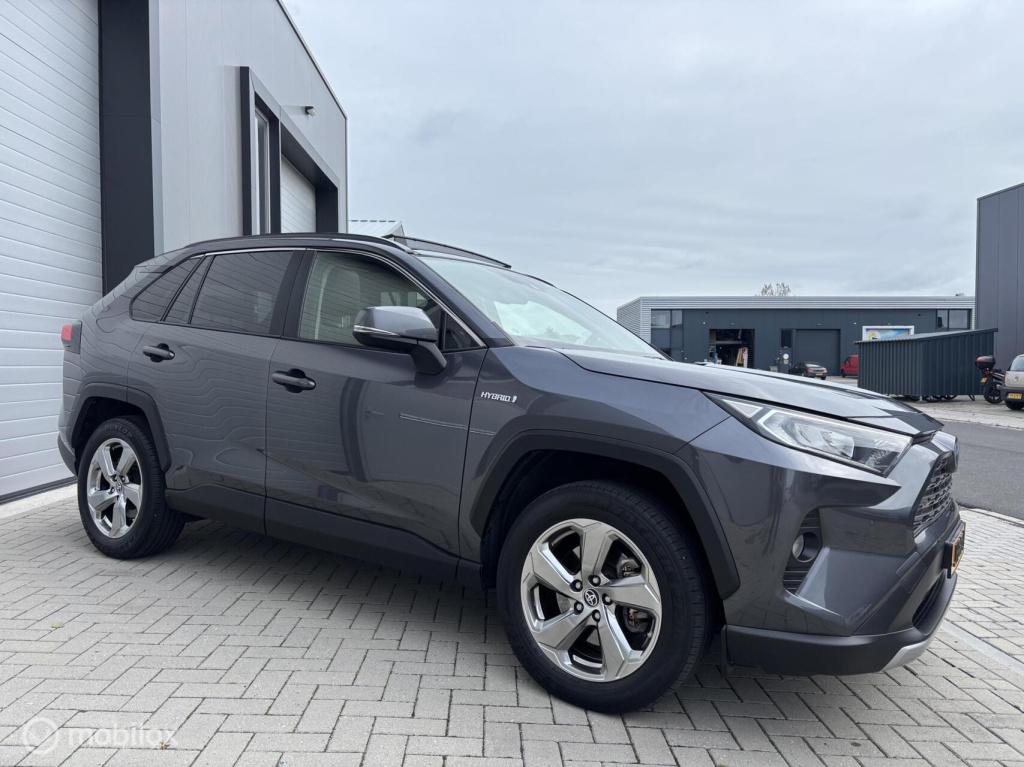 Toyota Rav4 2.5 hybrid dynamic panoramadak trekhaak